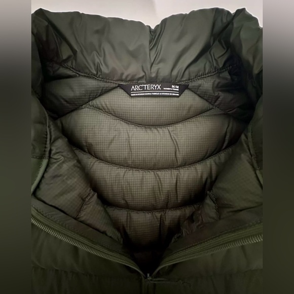 Women’s Arc’Teryx Cerium LT Vest Shorepine Green - Picture 4 of 9